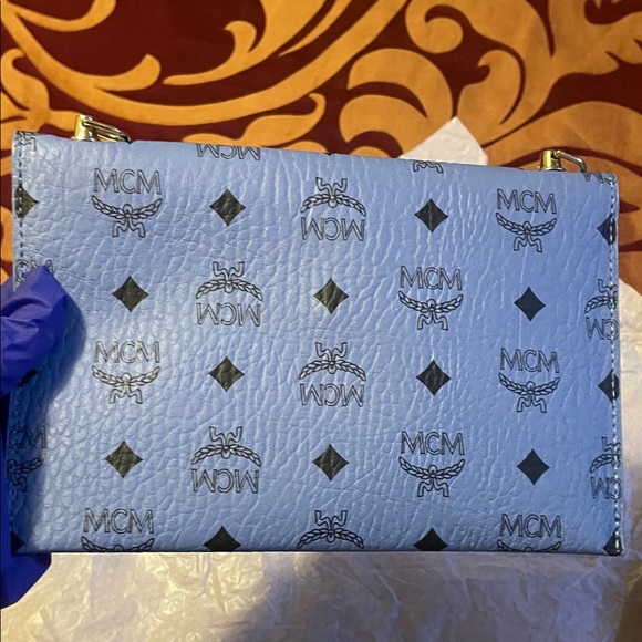 MCM Blue Clutch with Gold Chain/perfume mini - Picture 13 of 17